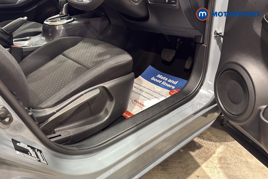 Nissan Juke Acenta Automatic Petrol SUV - Stock Number (1639434) - 24th supplementary image