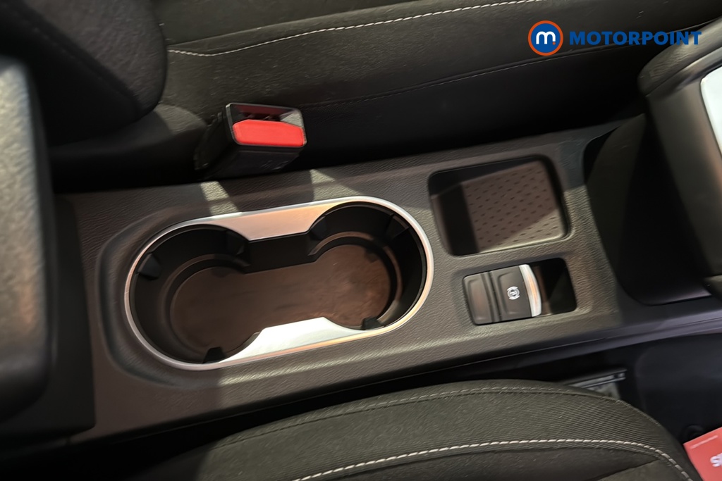 Renault Captur Iconic Automatic Petrol SUV - Stock Number (1640327) - 16th supplementary image