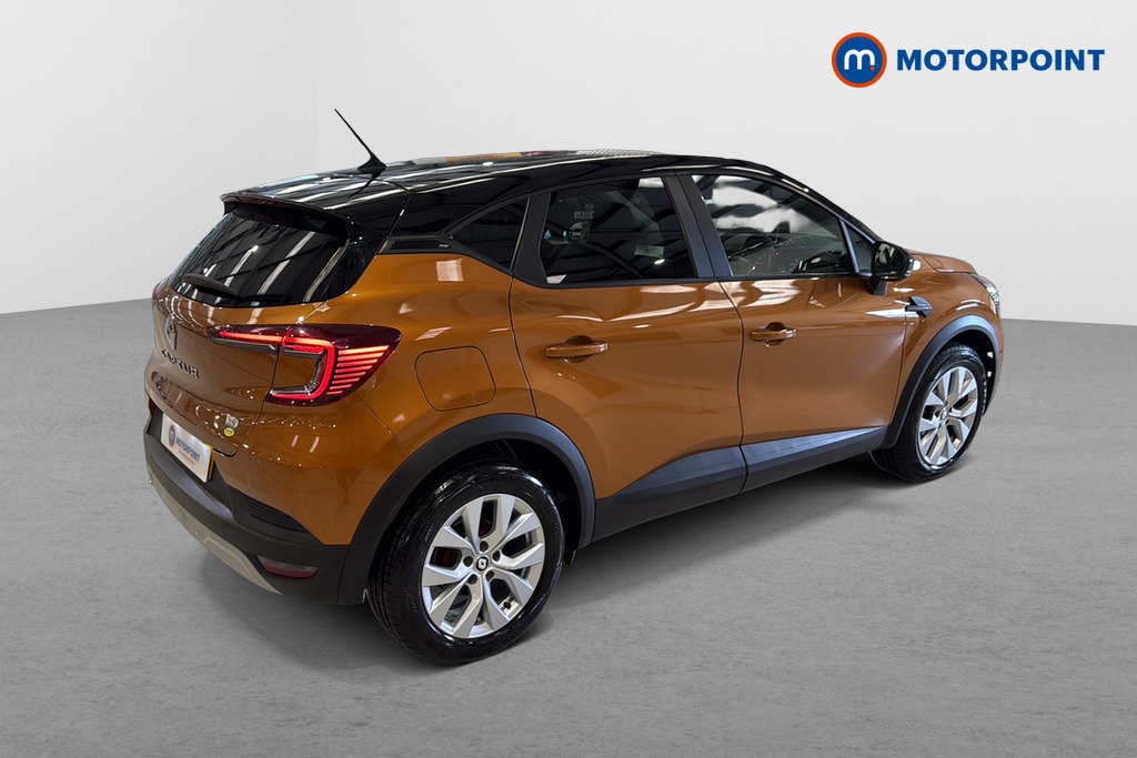 Renault Captur Iconic Automatic Petrol SUV - Stock Number (1640327) - Passenger side rear corner