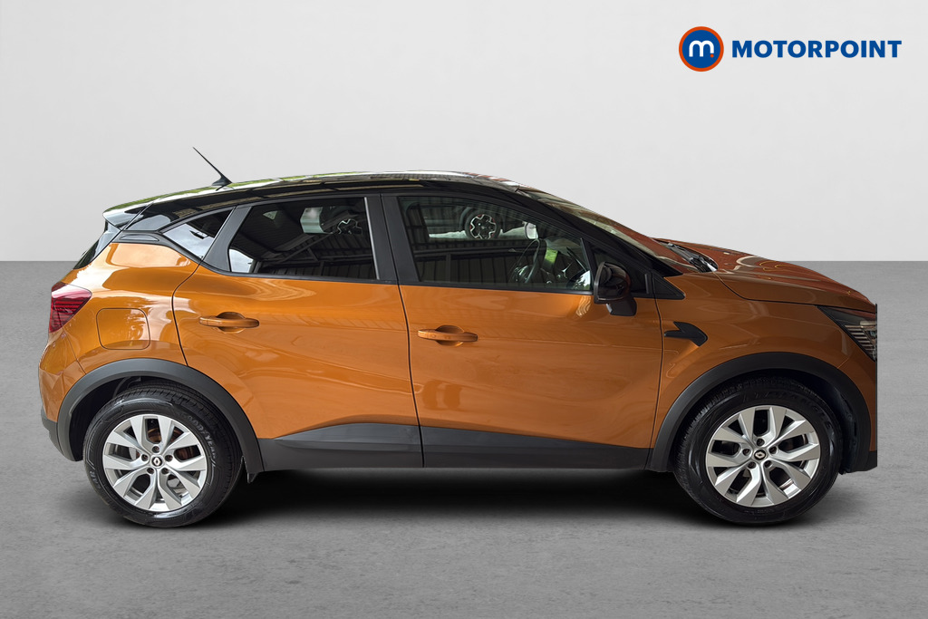 Renault Captur Iconic Automatic Petrol SUV - Stock Number (1640327) - Passenger side