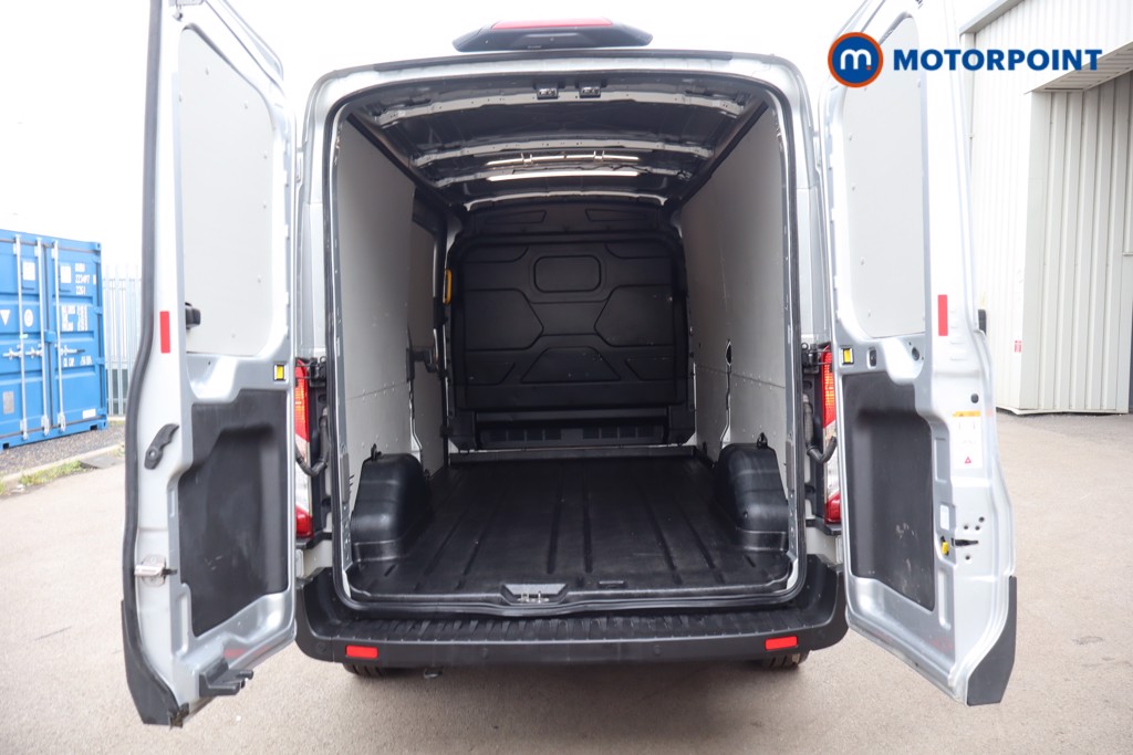 Ford Transit Limited Automatic Diesel Medium Roof Van - Stock Number (1640330) - 33rd supplementary image