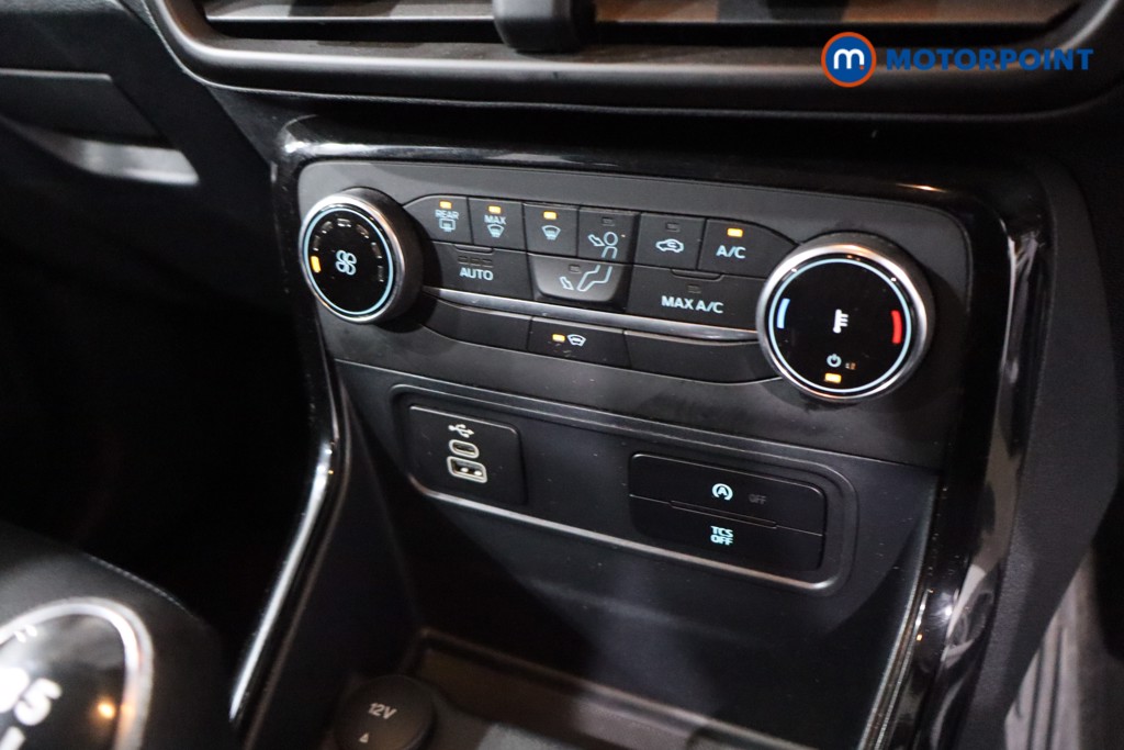 Ford Ecosport Active Manual Petrol SUV - Stock Number (1642072) - 17th supplementary image