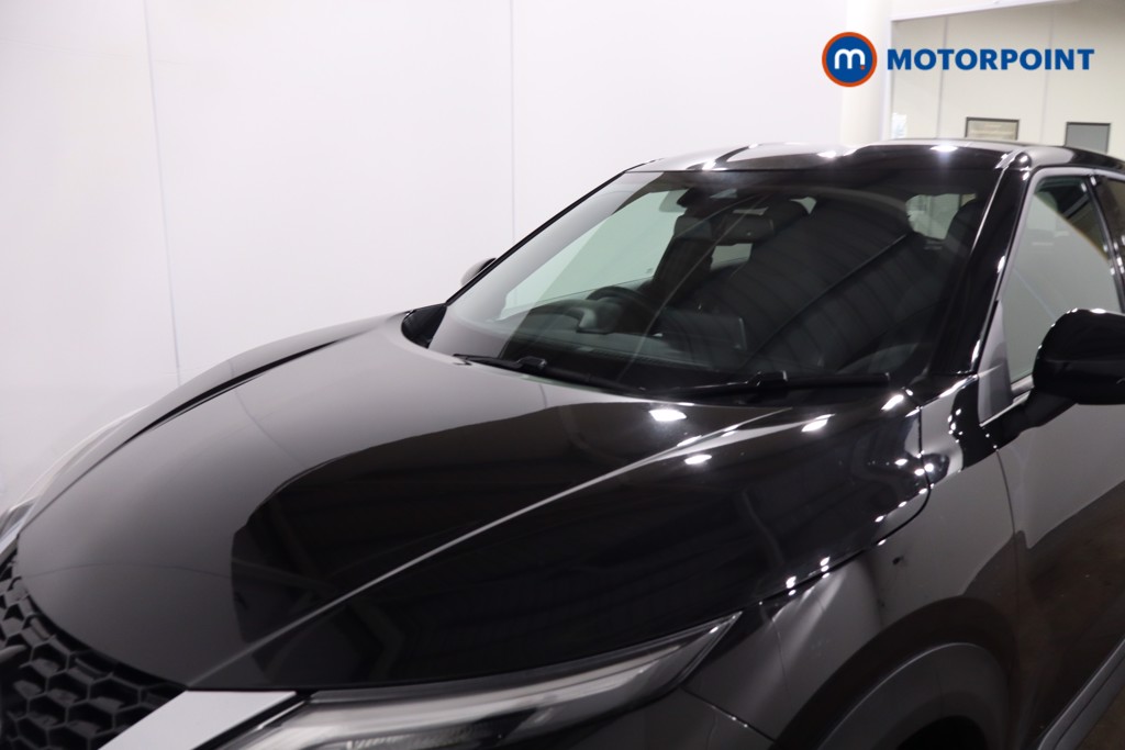 Nissan Juke N-Connecta Manual Petrol SUV - Stock Number (1642487) - 24th supplementary image
