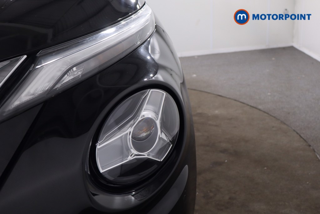 Nissan Juke N-Connecta Manual Petrol SUV - Stock Number (1642487) - 27th supplementary image