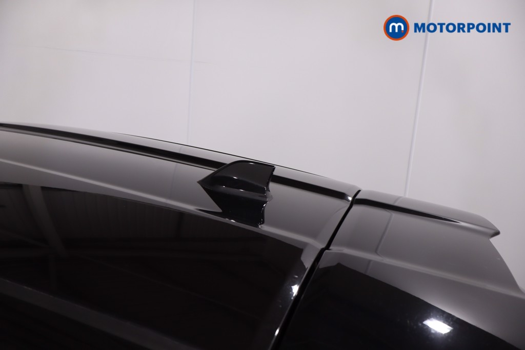 Nissan Juke N-Connecta Manual Petrol SUV - Stock Number (1642487) - 30th supplementary image