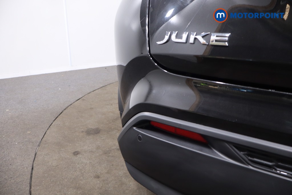 Nissan Juke N-Connecta Manual Petrol SUV - Stock Number (1642487) - 33rd supplementary image