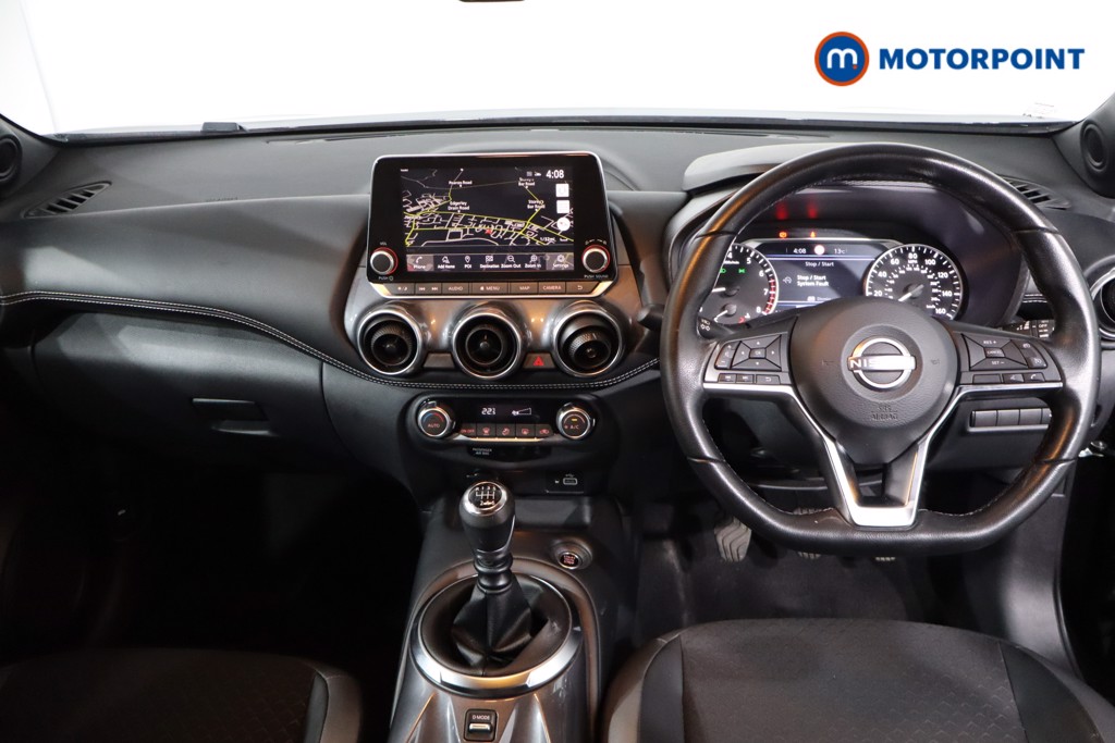 Nissan Juke N-Connecta Manual Petrol SUV - Stock Number (1642487) - 1st supplementary image