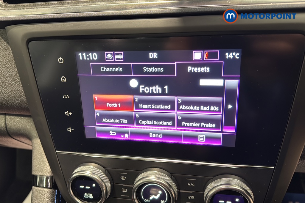 Renault Kadjar S Edition Automatic Petrol SUV - Stock Number (1642980) - 8th supplementary image