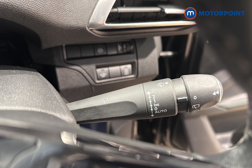 Peugeot 3008 Allure Premium Manual Diesel SUV - Stock Number (1644316) - 6th supplementary image