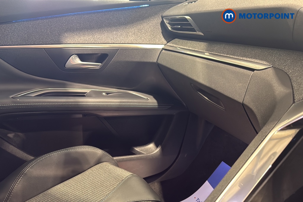 Peugeot 3008 Allure Premium Manual Diesel SUV - Stock Number (1644316) - 10th supplementary image