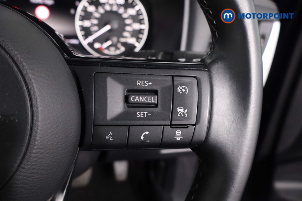 Nissan Qashqai Acenta Premium Automatic Petrol-Electric Hybrid SUV - Stock Number (1644338) - 8th supplementary image