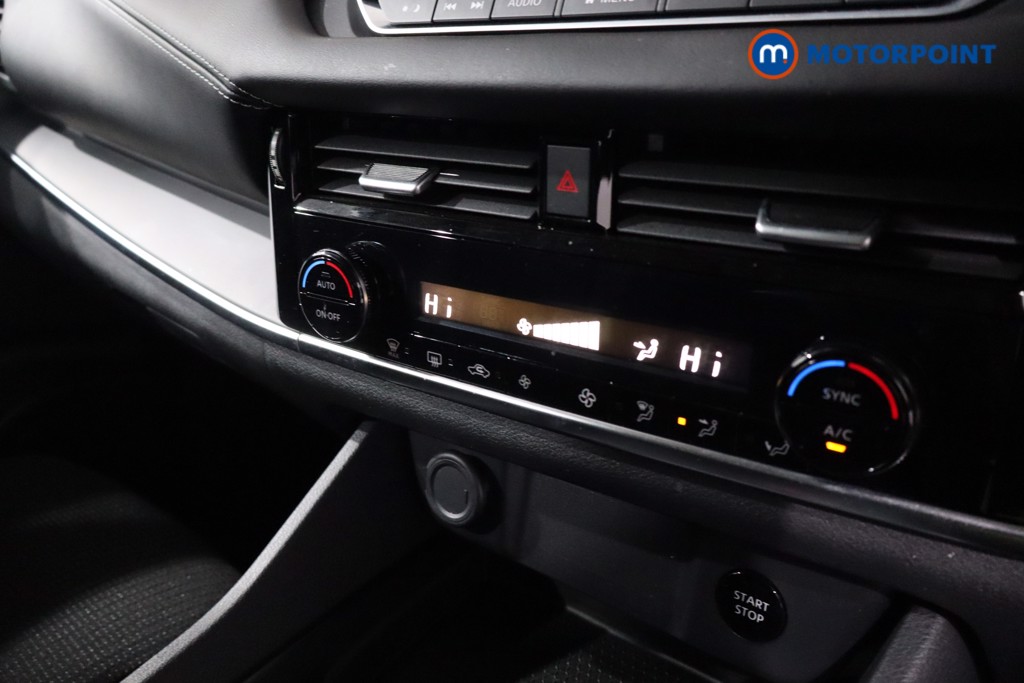 Nissan Qashqai Acenta Premium Automatic Petrol-Electric Hybrid SUV - Stock Number (1644338) - 15th supplementary image