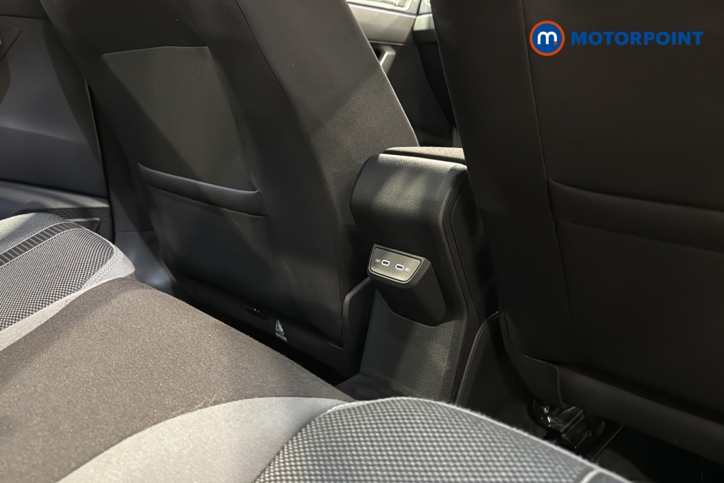 Volkswagen Polo Style Manual Petrol Hatchback - Stock Number (1644962) - 28th supplementary image
