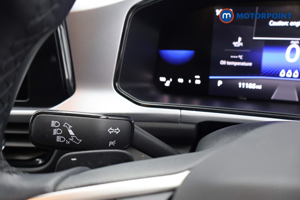 Volkswagen T-Roc Life Automatic Petrol SUV - Stock Number (1633480) - 5th supplementary image