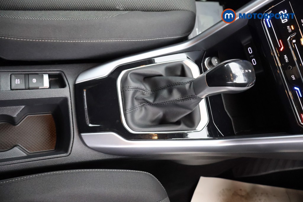 Volkswagen T-Roc Life Automatic Petrol SUV - Stock Number (1633480) - 9th supplementary image