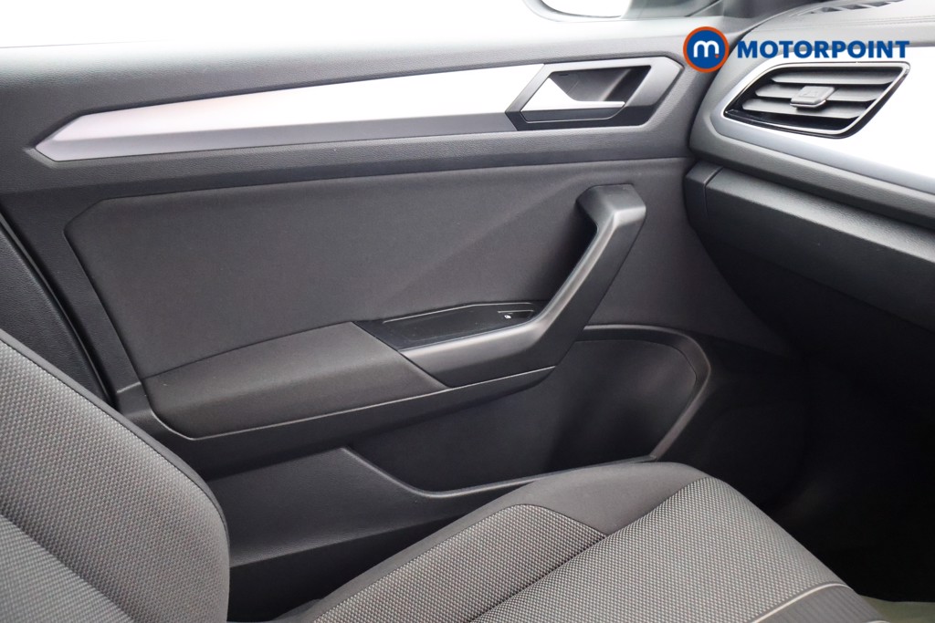 Volkswagen T-Roc Life Automatic Petrol SUV - Stock Number (1633480) - 11th supplementary image