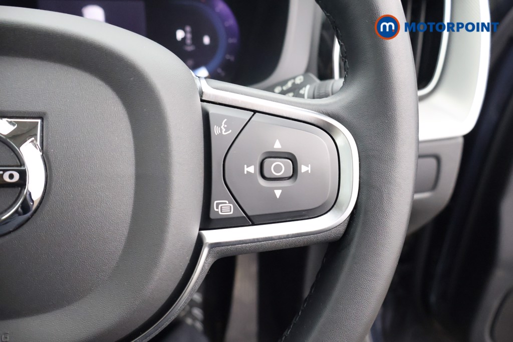 Volvo Xc60 Core Automatic Petrol SUV - Stock Number (1635119) - 3rd supplementary image