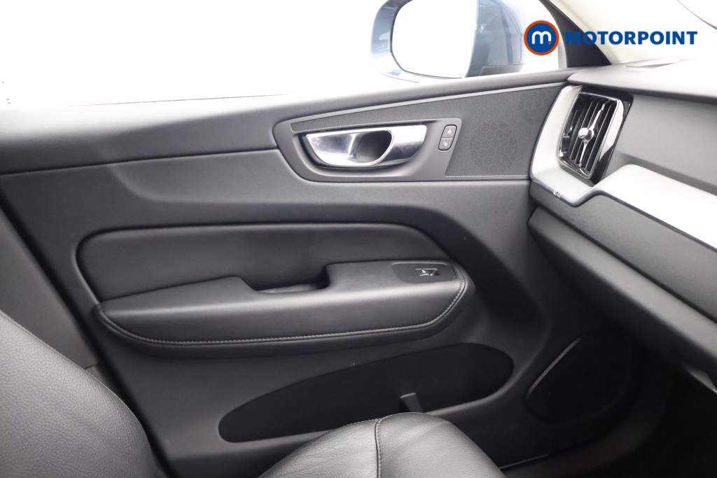 Volvo Xc60 Core Automatic Petrol SUV - Stock Number (1635119) - 10th supplementary image