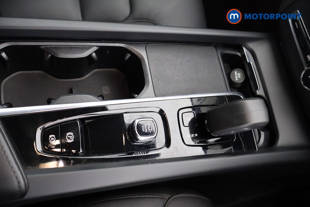 Volvo Xc60 Core Automatic Petrol SUV - Stock Number (1635221) - 8th supplementary image