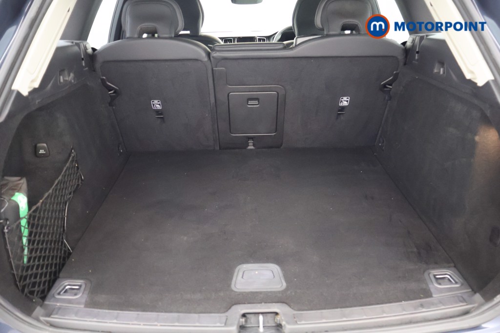 Volvo Xc60 Core Automatic Petrol SUV - Stock Number (1635221) - 19th supplementary image