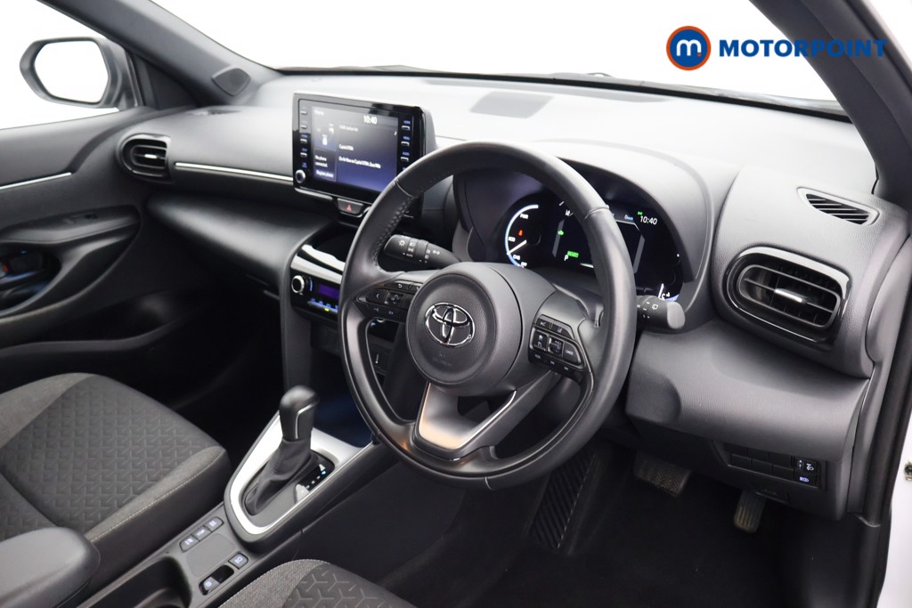 Toyota Yaris Cross Design Automatic Petrol-Electric Hybrid Estate - Stock Number (1635850) - 12th supplementary image