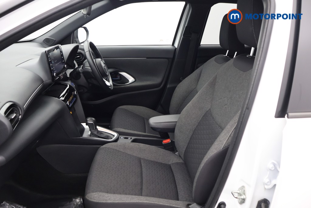 Toyota Yaris Cross Design Automatic Petrol-Electric Hybrid Estate - Stock Number (1635850) - 18th supplementary image