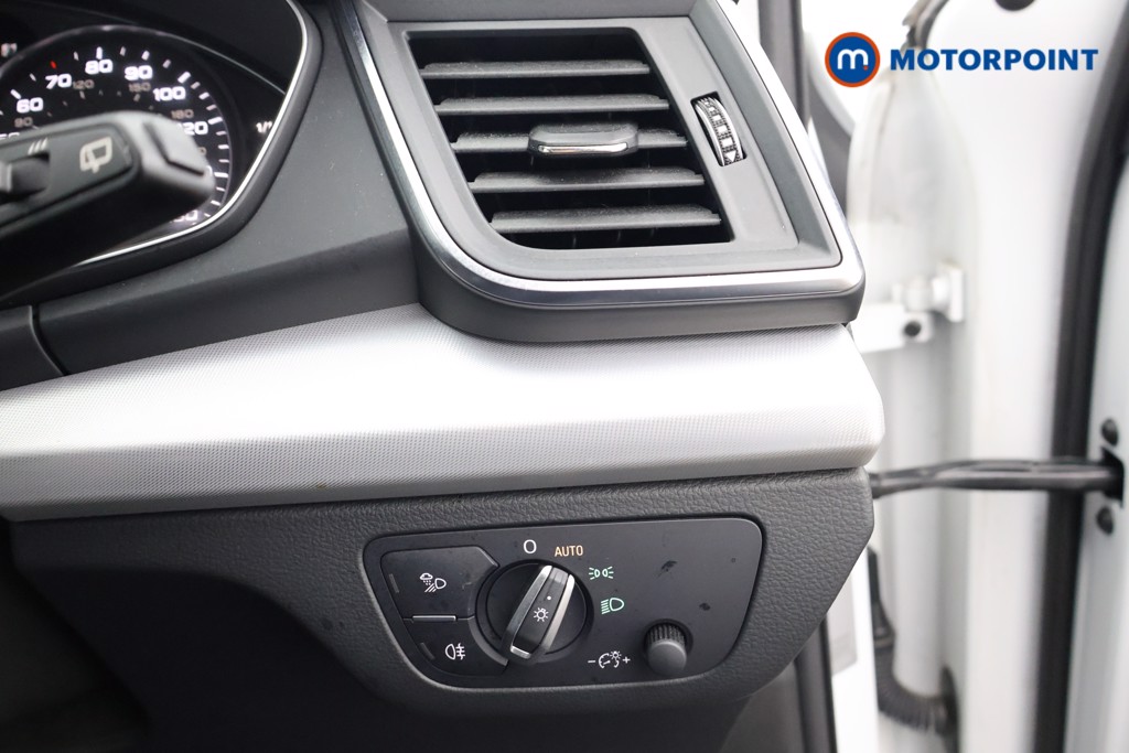 Audi Q5 Sport Automatic Petrol SUV - Stock Number (1637607) - 7th supplementary image