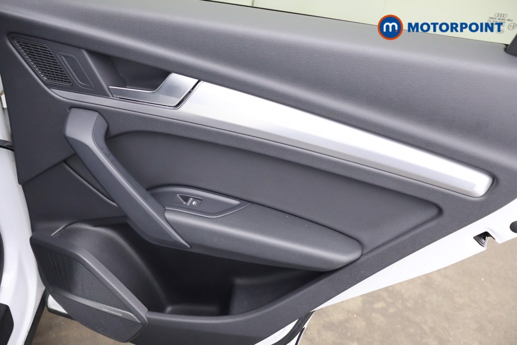 Audi Q5 Sport Automatic Petrol SUV - Stock Number (1637607) - 17th supplementary image