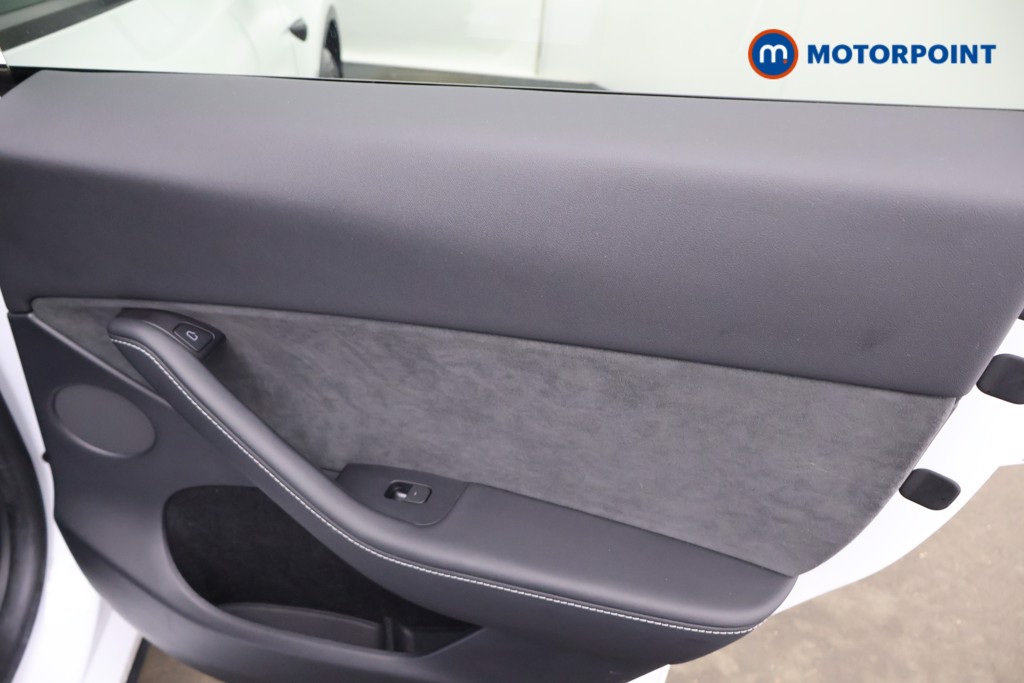 Tesla Model Y Long Range Automatic Electric SUV - Stock Number (1643288) - 14th supplementary image