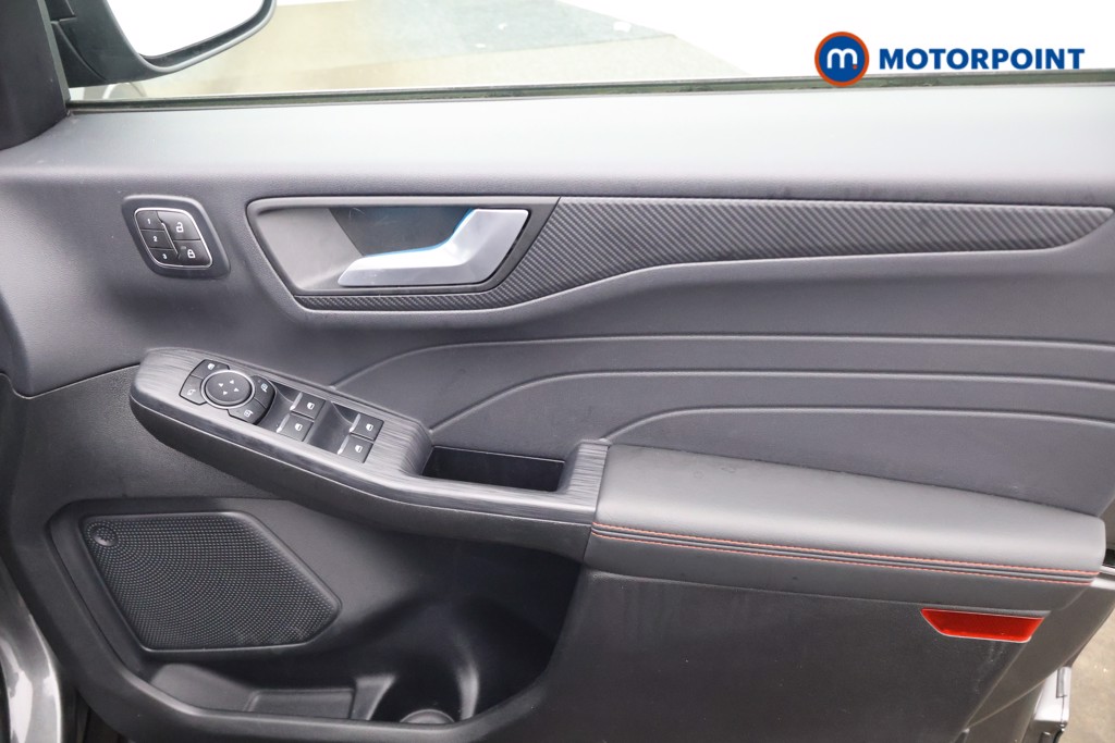 Ford Kuga St-Line Automatic Petrol-Electric Hybrid SUV - Stock Number (1644506) - 11th supplementary image