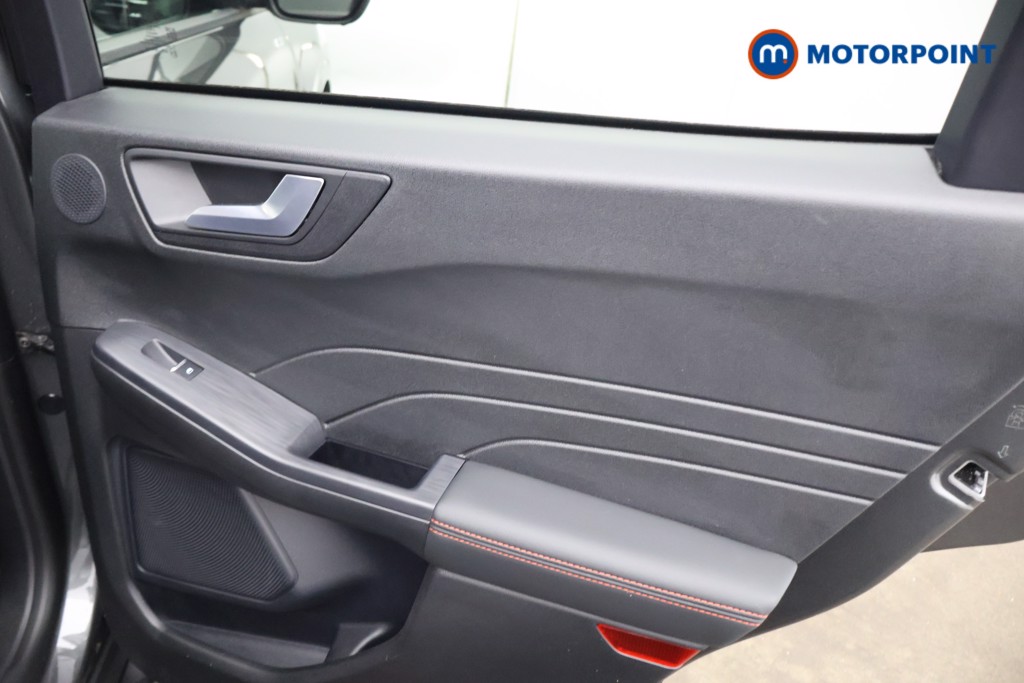 Ford Kuga St-Line Automatic Petrol-Electric Hybrid SUV - Stock Number (1644506) - 16th supplementary image