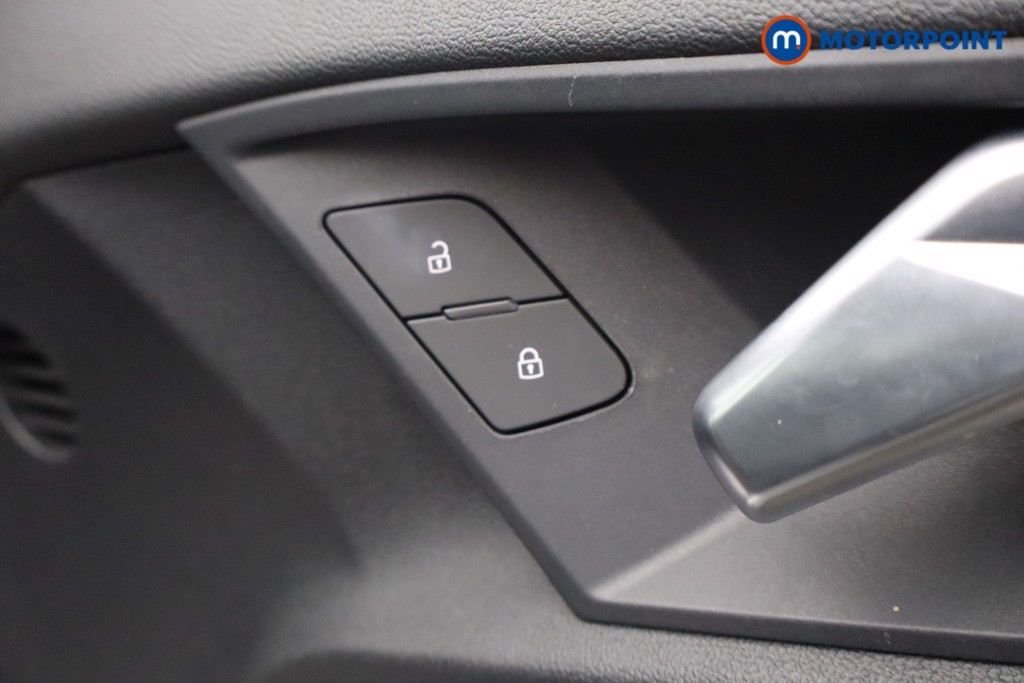 Audi A3 S Line Automatic Petrol Plug-In Hybrid Hatchback - Stock Number (1606667) - 4th supplementary image