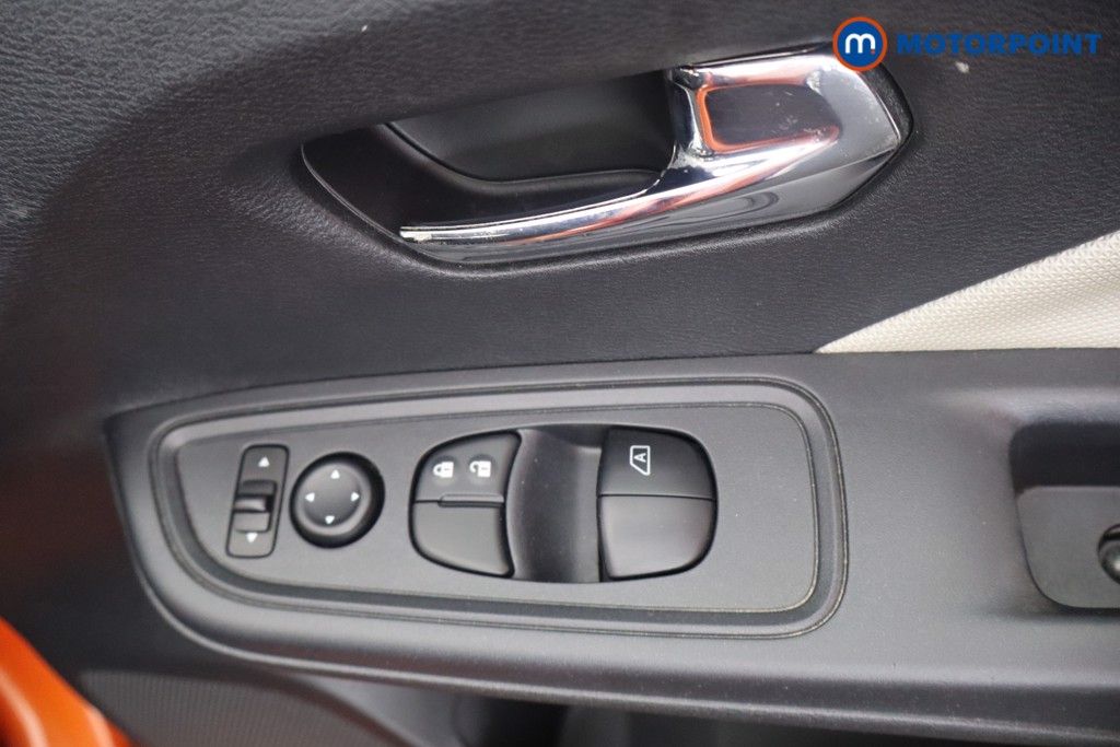 Nissan Micra Acenta Automatic Petrol Hatchback - Stock Number (1623876) - 13th supplementary image