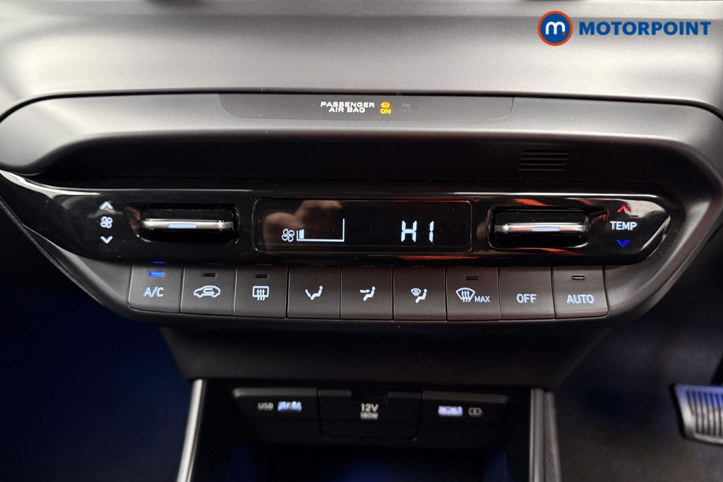 Hyundai I20 Premium Automatic Petrol Hatchback - Stock Number (1625842) - 10th supplementary image