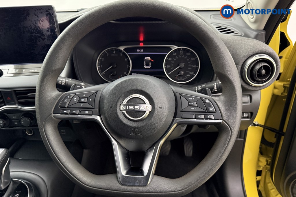 Nissan Juke Acenta Premium Automatic Petrol SUV - Stock Number (1628811) - 2nd supplementary image