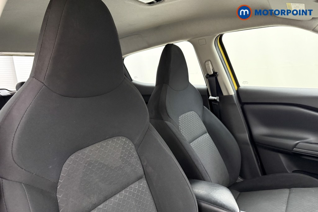 Nissan Juke Acenta Premium Automatic Petrol SUV - Stock Number (1628811) - 12th supplementary image