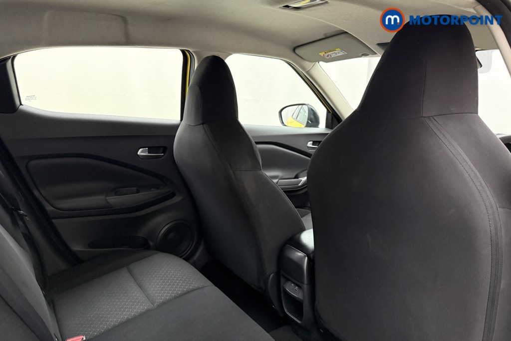Nissan Juke Acenta Premium Automatic Petrol SUV - Stock Number (1628811) - 15th supplementary image
