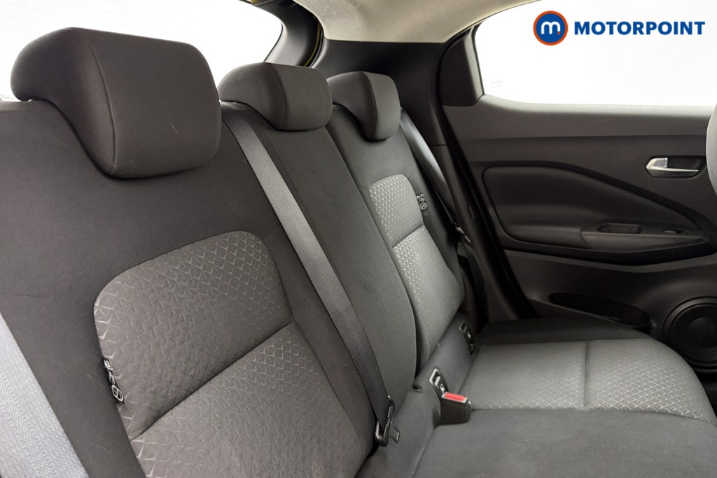 Nissan Juke Acenta Premium Automatic Petrol SUV - Stock Number (1628811) - 16th supplementary image