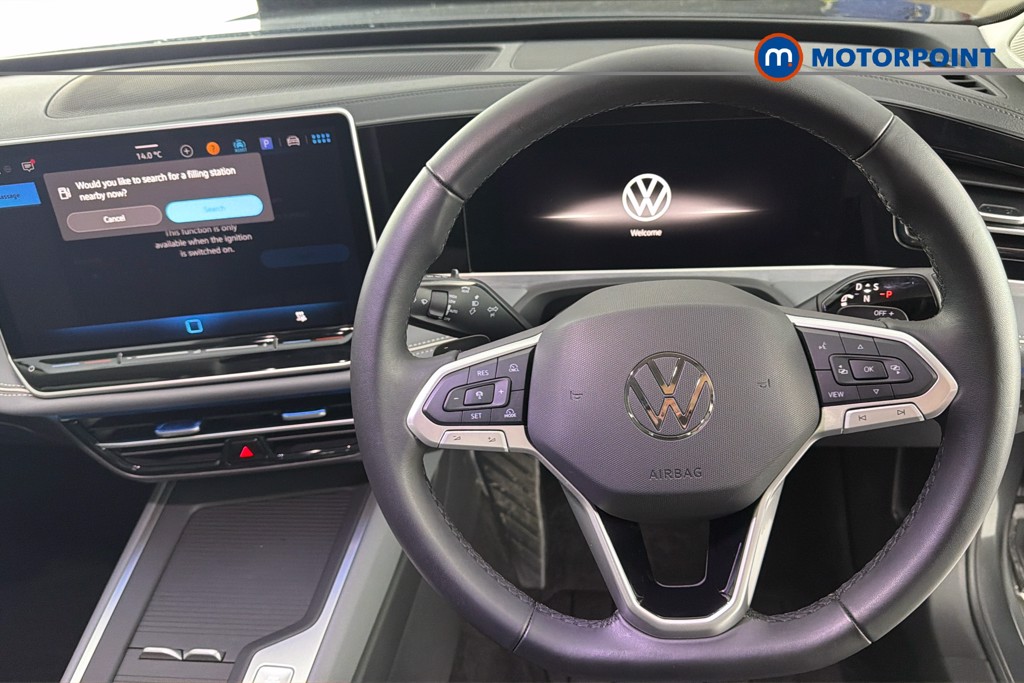 Volkswagen Passat Life Automatic Petrol Plug-In Hybrid Estate - Stock Number (1632883) - 2nd supplementary image