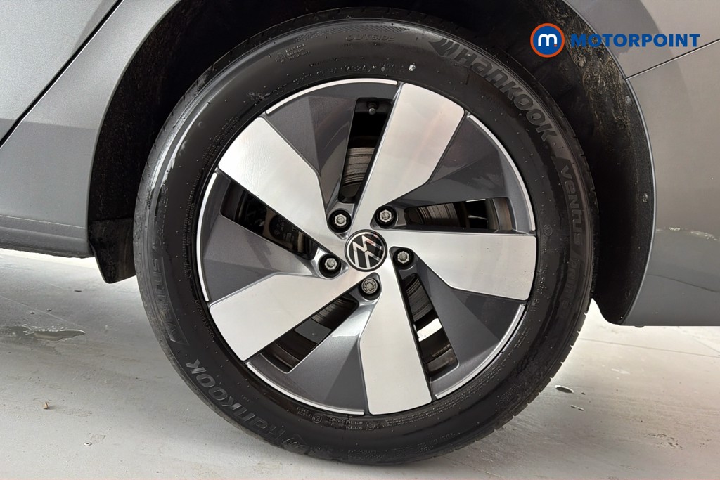 Volkswagen Passat Life Automatic Petrol Plug-In Hybrid Estate - Stock Number (1632883) - 48th supplementary image