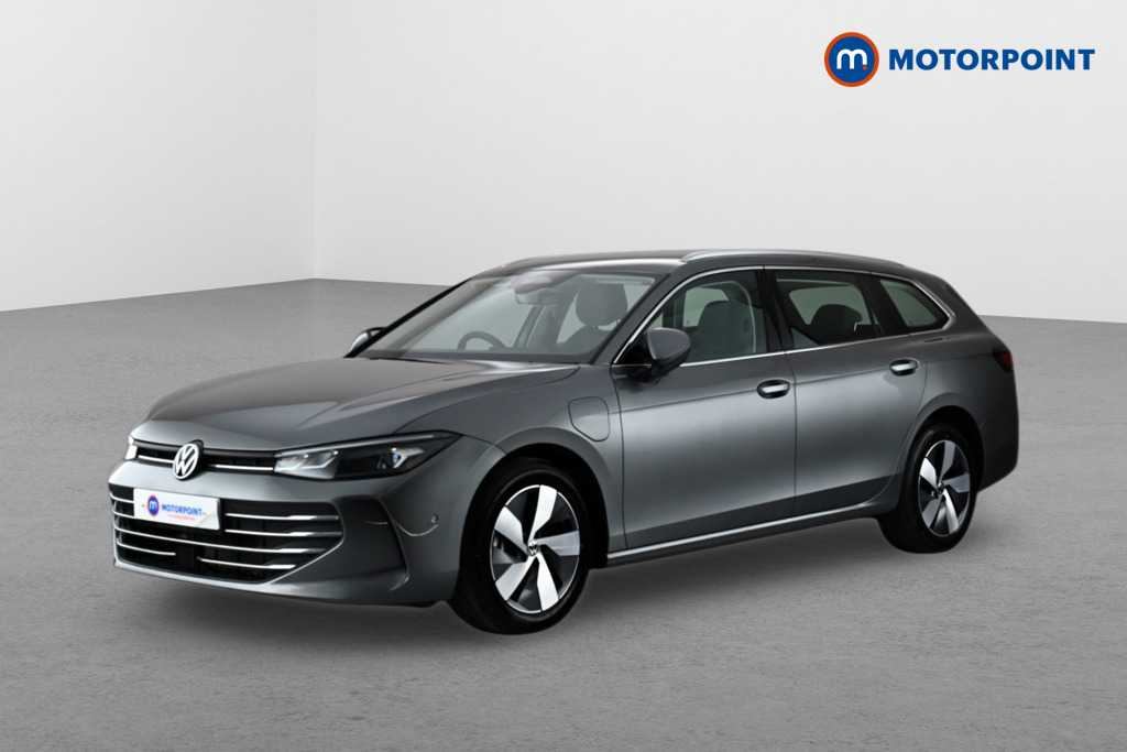 Volkswagen Passat Life Automatic Petrol Plug-In Hybrid Estate - Stock Number (1632883) - Passenger side front corner