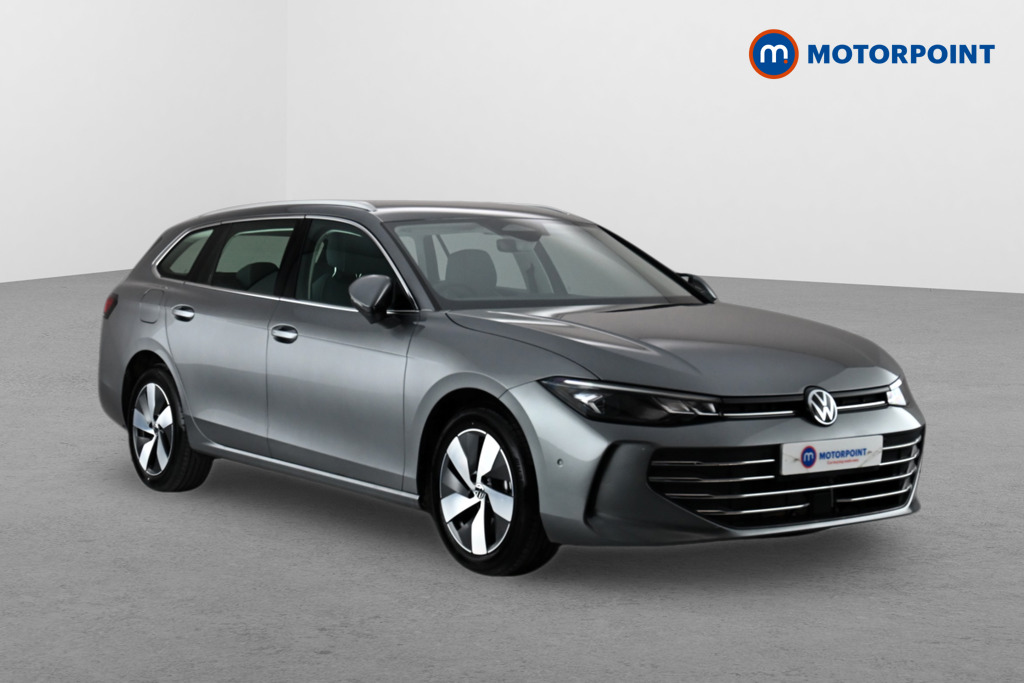 Volkswagen Passat Life Automatic Petrol Plug-In Hybrid Estate - Stock Number (1632883) - Drivers side front corner