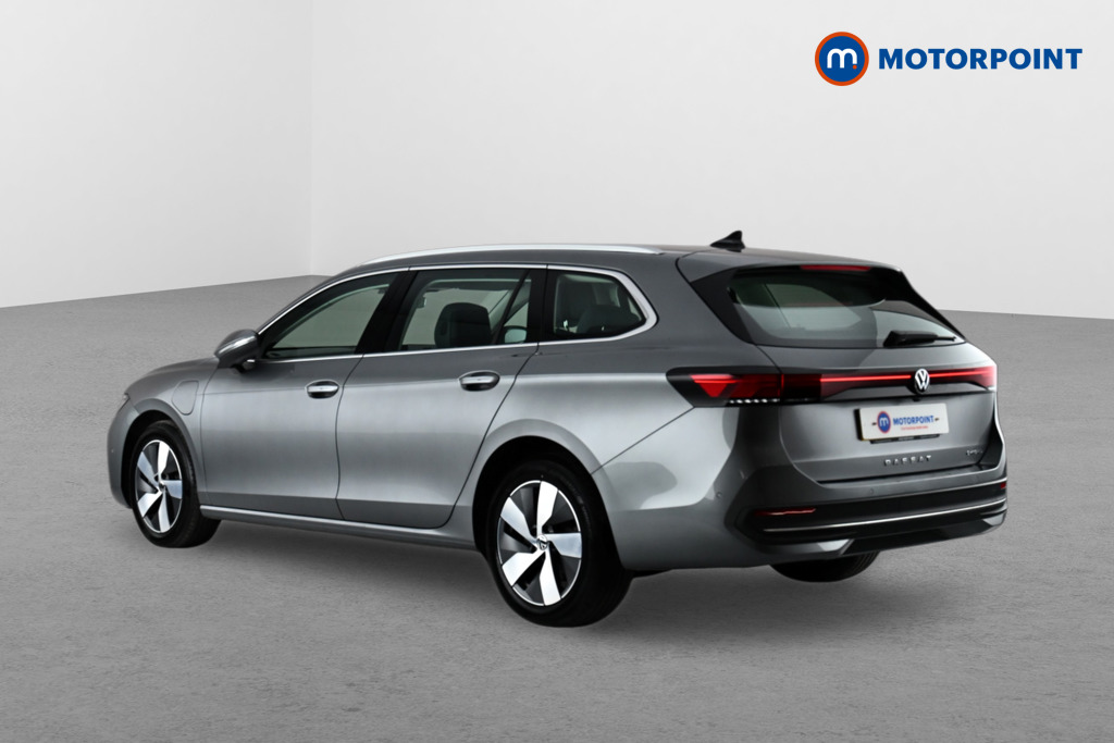Volkswagen Passat Life Automatic Petrol Plug-In Hybrid Estate - Stock Number (1632883) - Passenger side rear corner