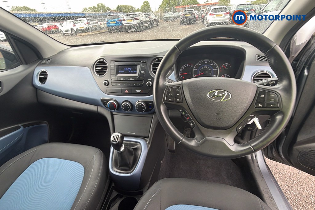 Hyundai I10 Premium Manual Petrol Hatchback - Stock Number (1634198) - 2nd supplementary image