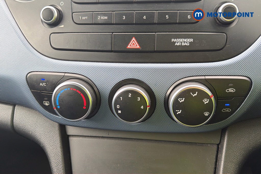 Hyundai I10 Premium Manual Petrol Hatchback - Stock Number (1634198) - 12th supplementary image