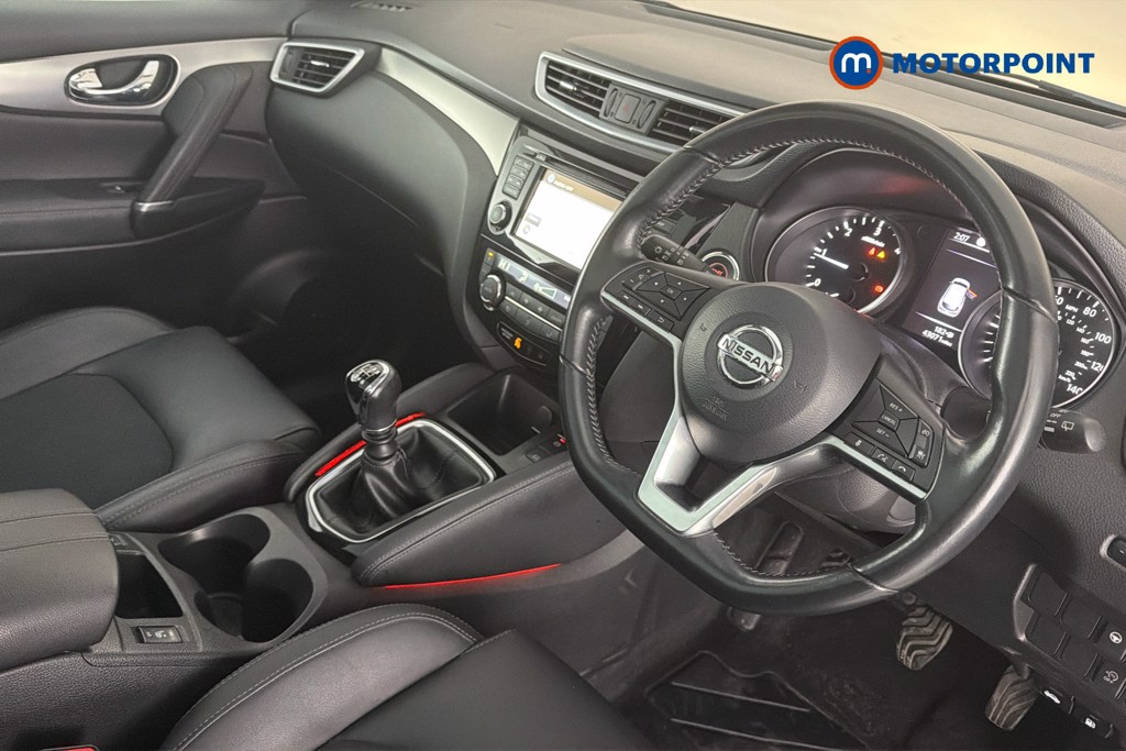 Nissan Qashqai Tekna Manual Diesel SUV - Stock Number (1634755) - 2nd supplementary image