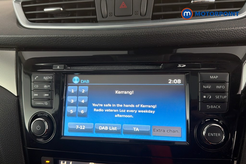 Nissan Qashqai Tekna Manual Diesel SUV - Stock Number (1634755) - 9th supplementary image