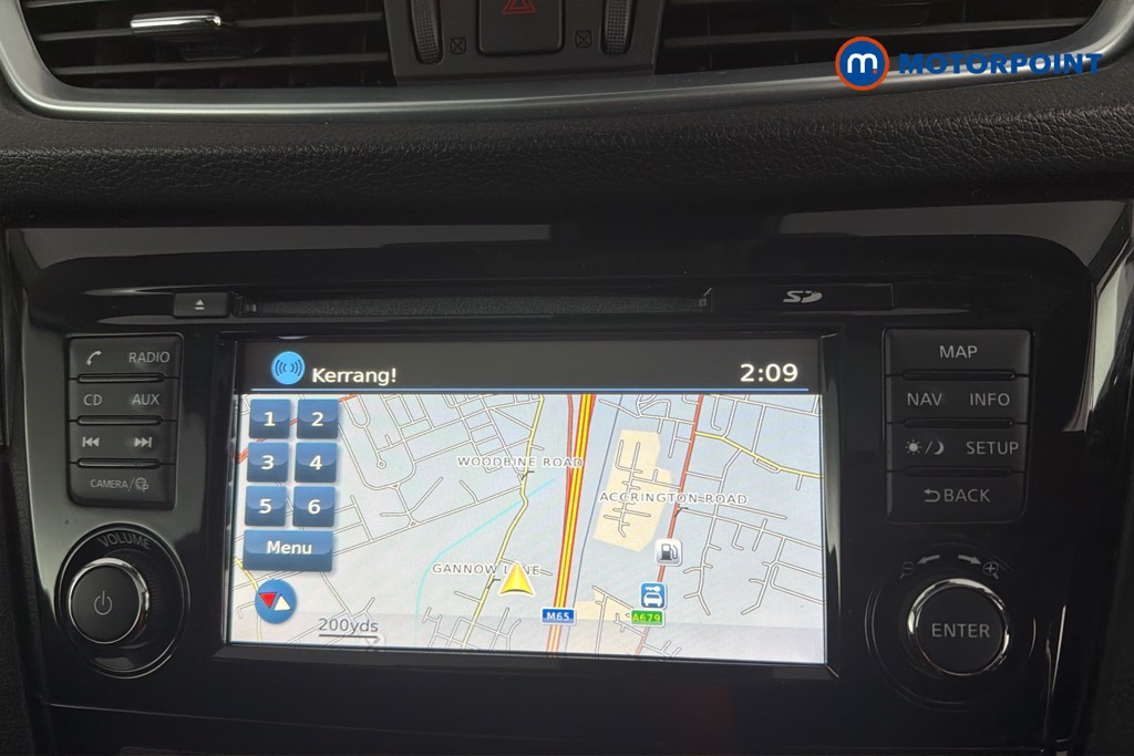Nissan Qashqai Tekna Manual Diesel SUV - Stock Number (1634755) - 10th supplementary image