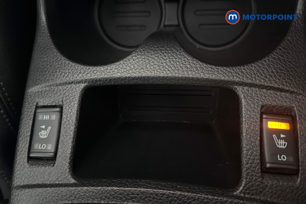 Nissan Qashqai Tekna Manual Diesel SUV - Stock Number (1634755) - 14th supplementary image