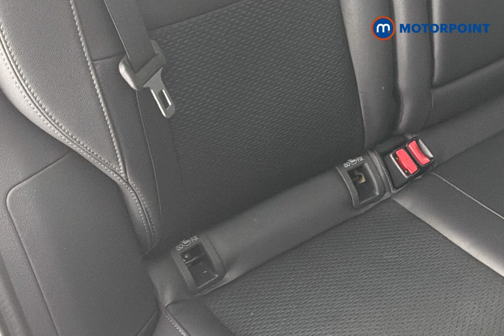 Nissan Qashqai Tekna Manual Diesel SUV - Stock Number (1634755) - 29th supplementary image